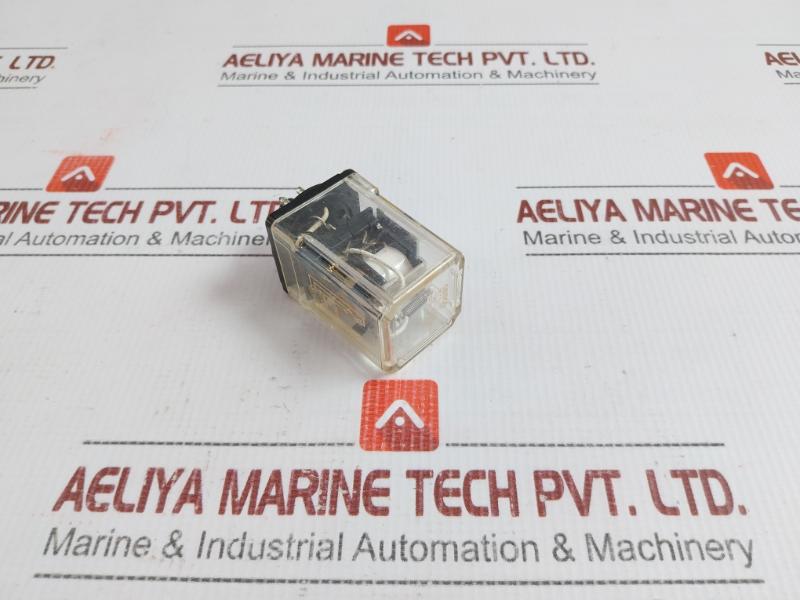 My4-tf Relay 100/110Vac 50/60Hz Omron