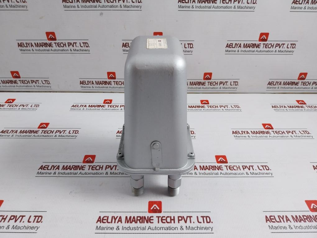 Nagano Keiki 0.2-1 Kg/Cm2 0-1400 Mmh2O Pneumatic Pressure Transmitter Ke-22