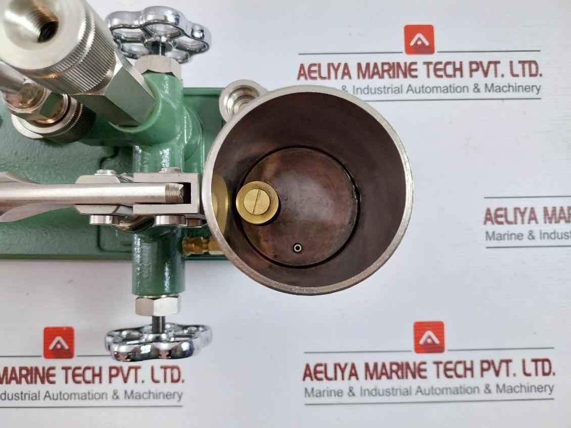 Nagano Keiki Seisakusho 7059 Pressure Gauge Tester