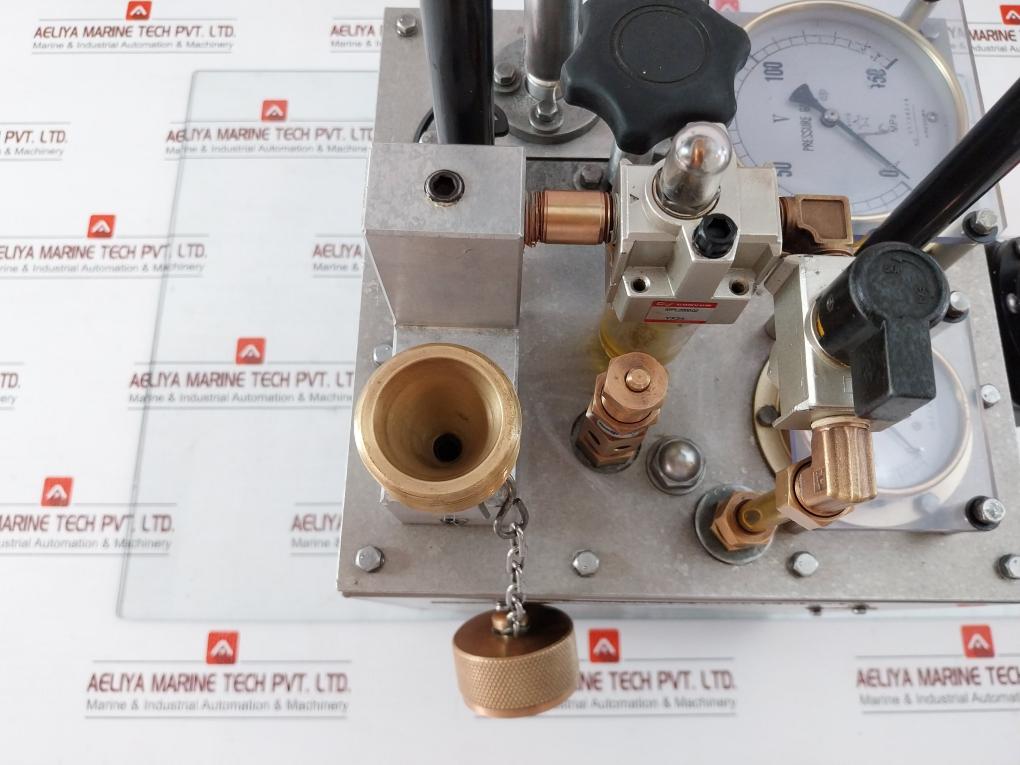 Air Driven Hydraulic Oil Pump 1.0 Mpa Nagao Machinery Npu1200A