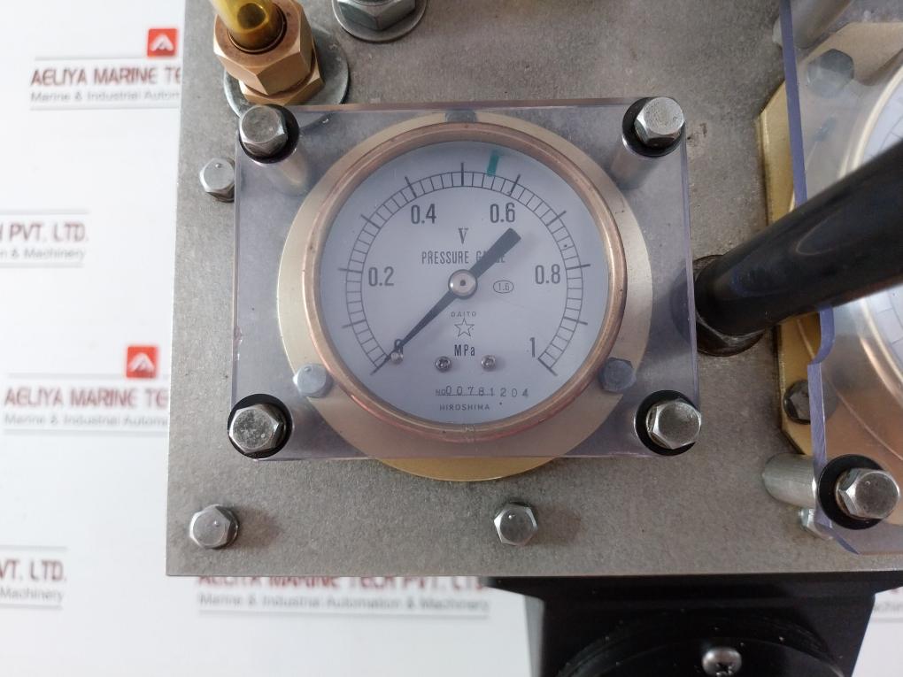 Air Driven Hydraulic Oil Pump 1.0 Mpa Nagao Machinery Npu1200A