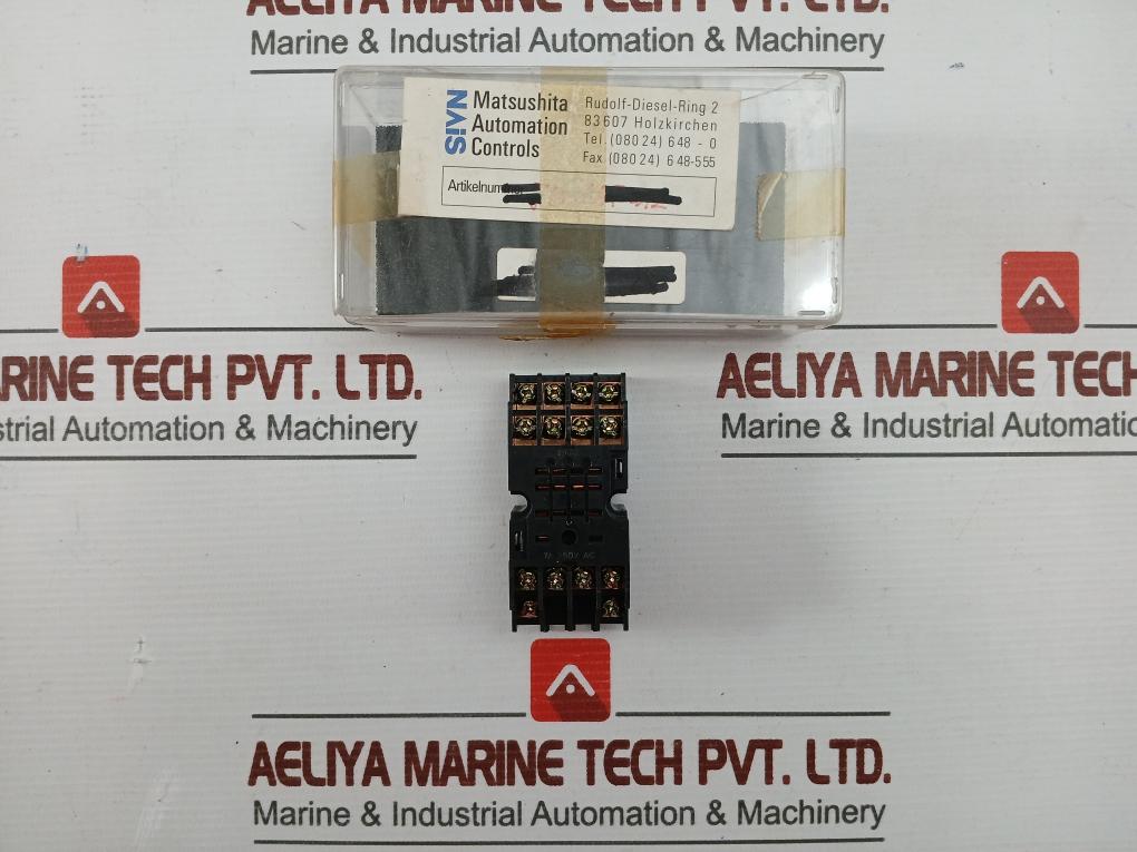 Nais Hc4-sfd-k Socket 7A 250Vac