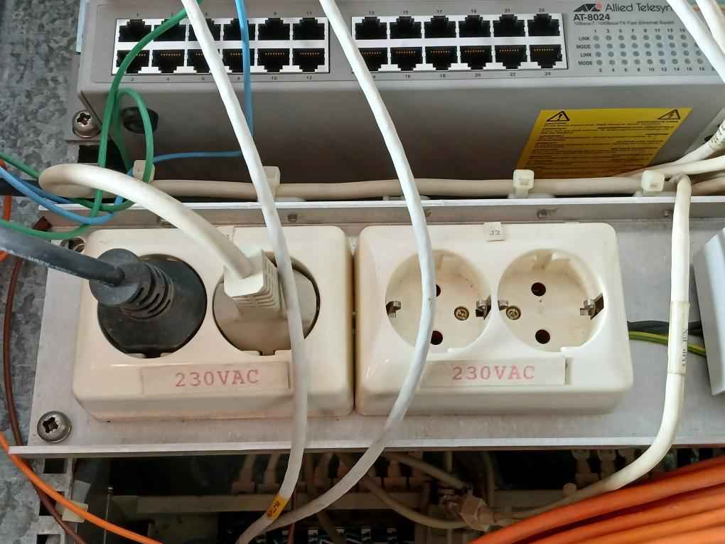 Network Distribution Unit L362100930 Brand Kongsberg Ndu 16F1, 220 Vac, 50/60Hz