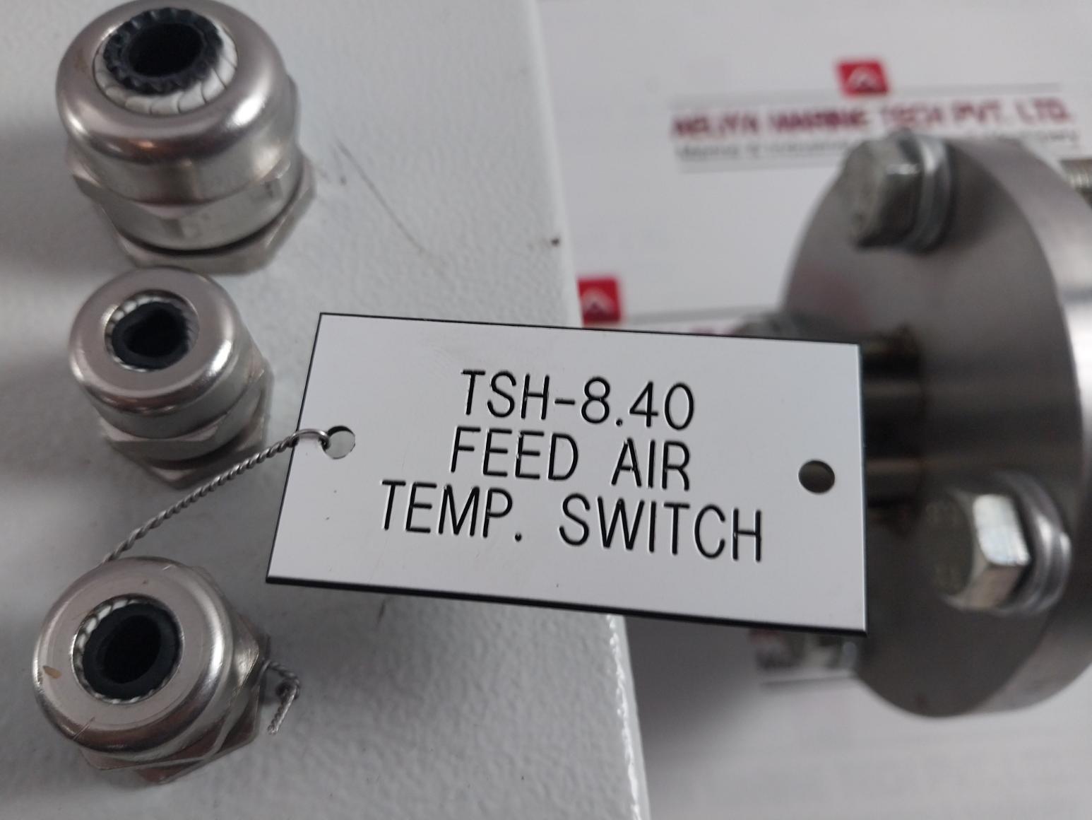 Newtronic 5620-0040 Feed Air Temperature Switch Es Ip66 Ik10 254/440V 3,5Kw