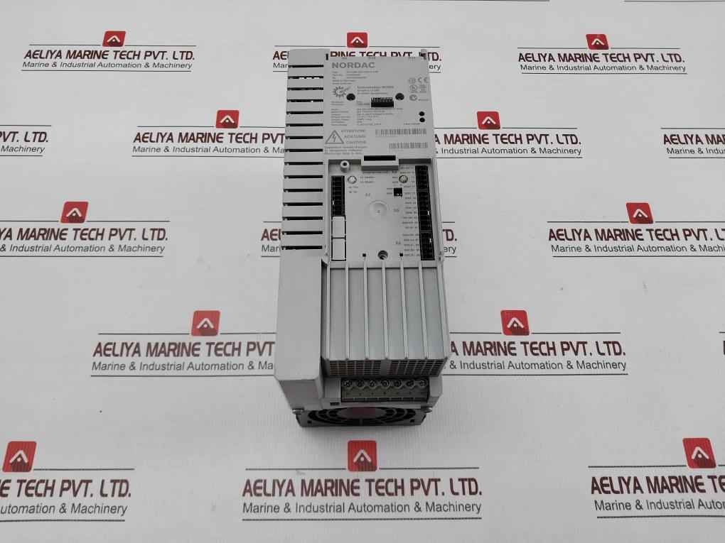 Nordac Sk 520e-301-340-a-kar 3-ph Control Cabinet Inverter 275520301 1.6r2 Kar
