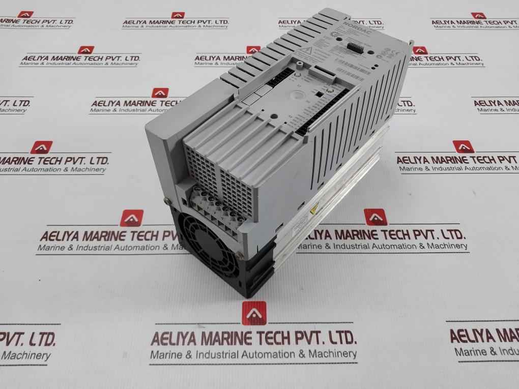 Nordac Sk 520e-301-340-a-kar 3-ph Control Cabinet Inverter 275520301 1.6r2 Kar