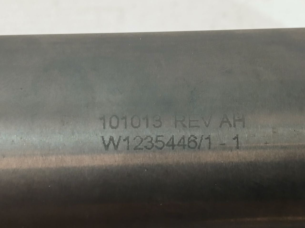Oceaneering 101013 Hydraulic Pilot Type Slide Regulator Rev AH
