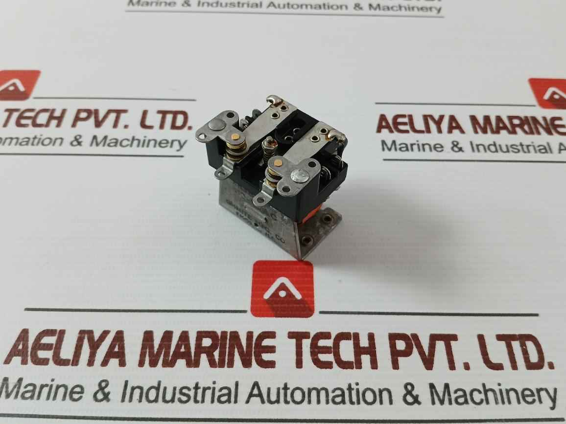 Ohmite Dosx-7T Relay Switch Industrial Control Dpdt 115 Vac