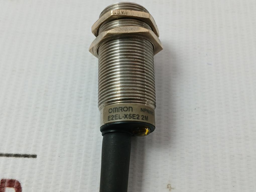 Omron 2 Meter Proximity Switch E2El-x5E2 2M