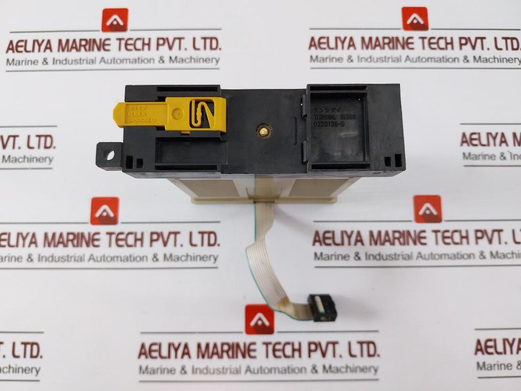 Omron 3G2A3-0C221 Programmable Controller 2A 250V Ac Max