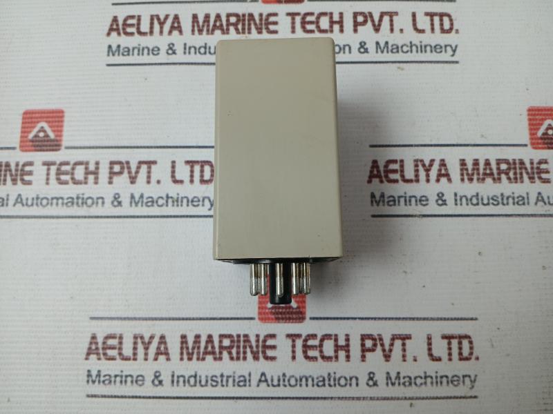 Omron 61F-gp-nt1 Floatless Level Switch 110Vac 50/60Hz