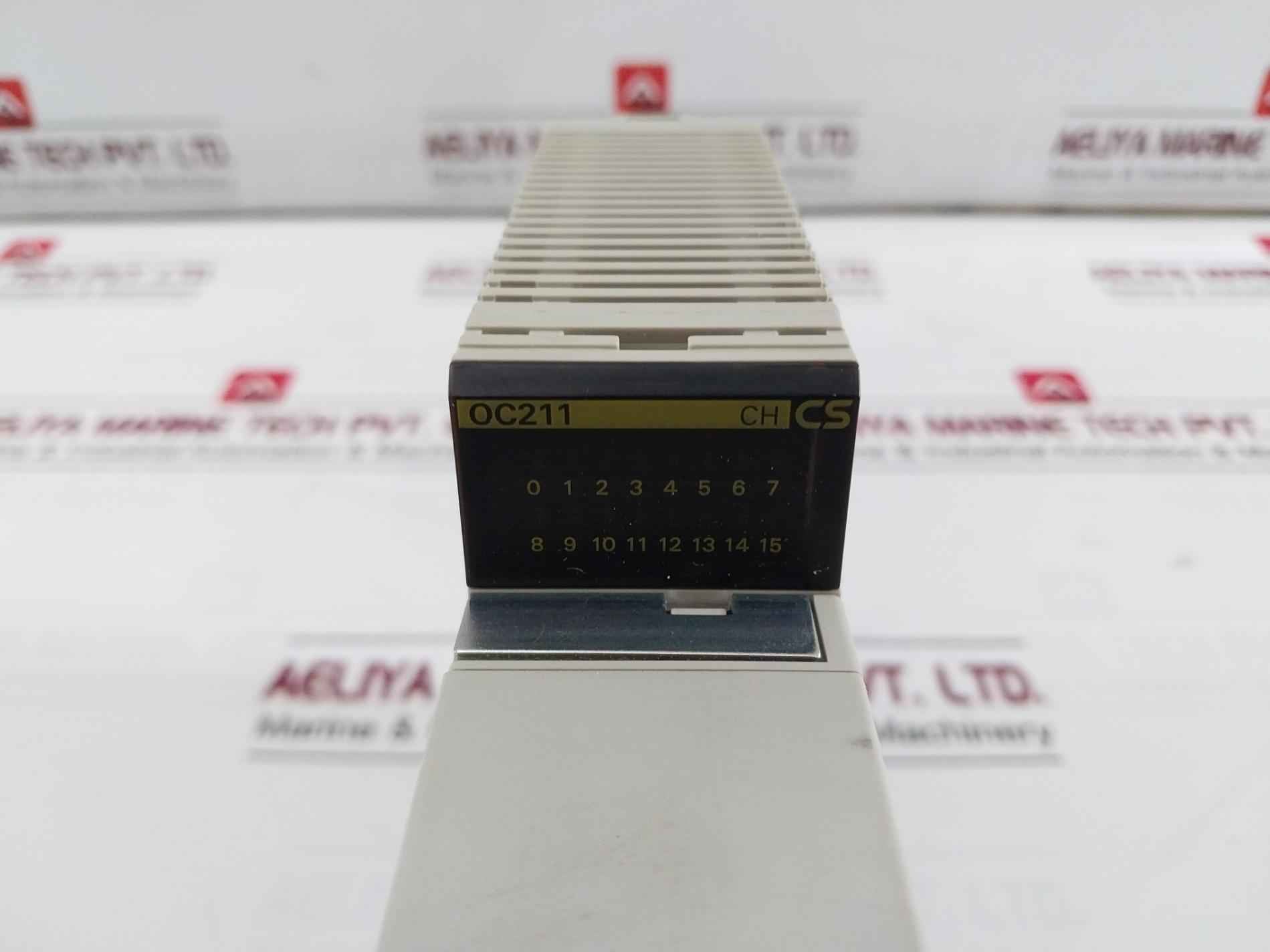 Omron C200Hw-pd024 Power Supply Unit W/ Output Module Cs1W-oc211 24Vdc 50W