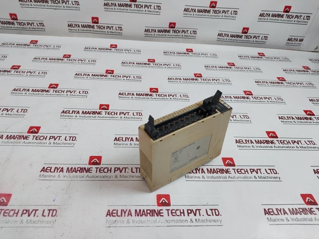 Omron C200h-im212 Input Unit 24vac/dc 7ma Used
