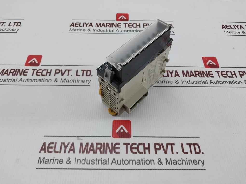 Omron Cj1w-idp01 Plc Input Module 24v Dc 7ma