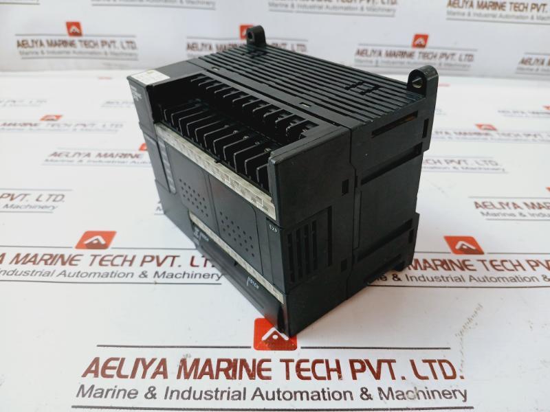 Omron Cp1e-e30dr-a Input Output Expansion Unit 100-240v Ac 50/60hz 70va