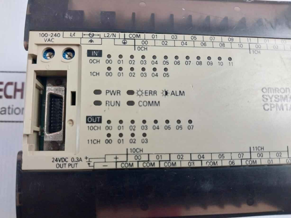 Omron Cpm1a-30cdr-a Sysmac Programmable Logic Controller 24vdc 5a/12ma