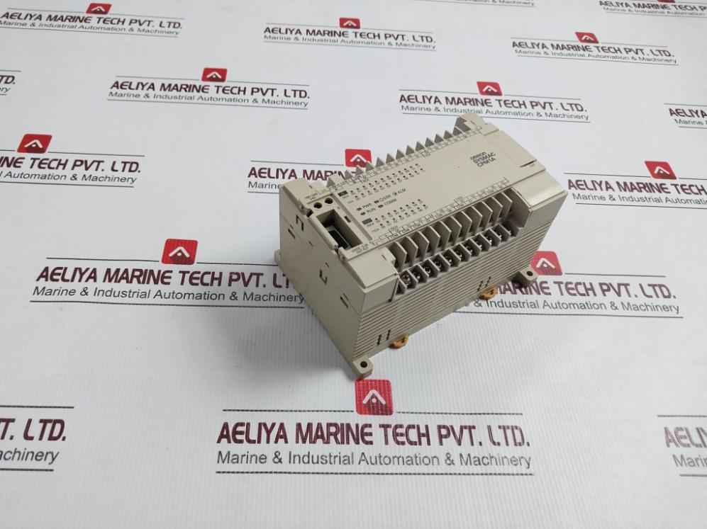 Omron Cpm1a-40cdr-a Programmable Logic Controller 0.3a 100-240vac 50/60hz
