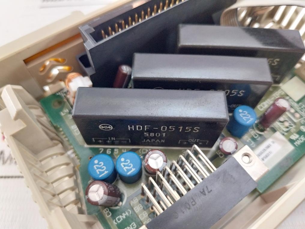 Omron Cqm1-ips02 Power Supply Unit 707-v