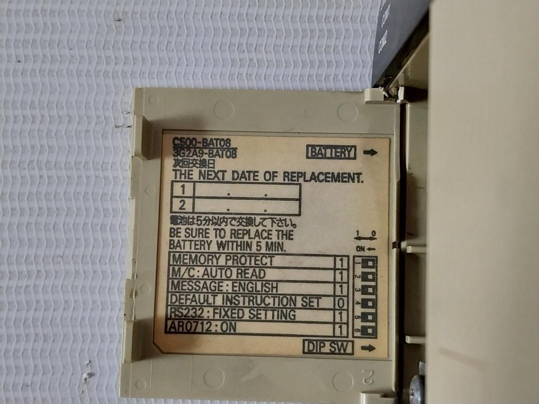 Omron Cqm1-pa206 Switching Power Supply 100-240Vac 50/60Hz 120Va Oc222 Tpb-h