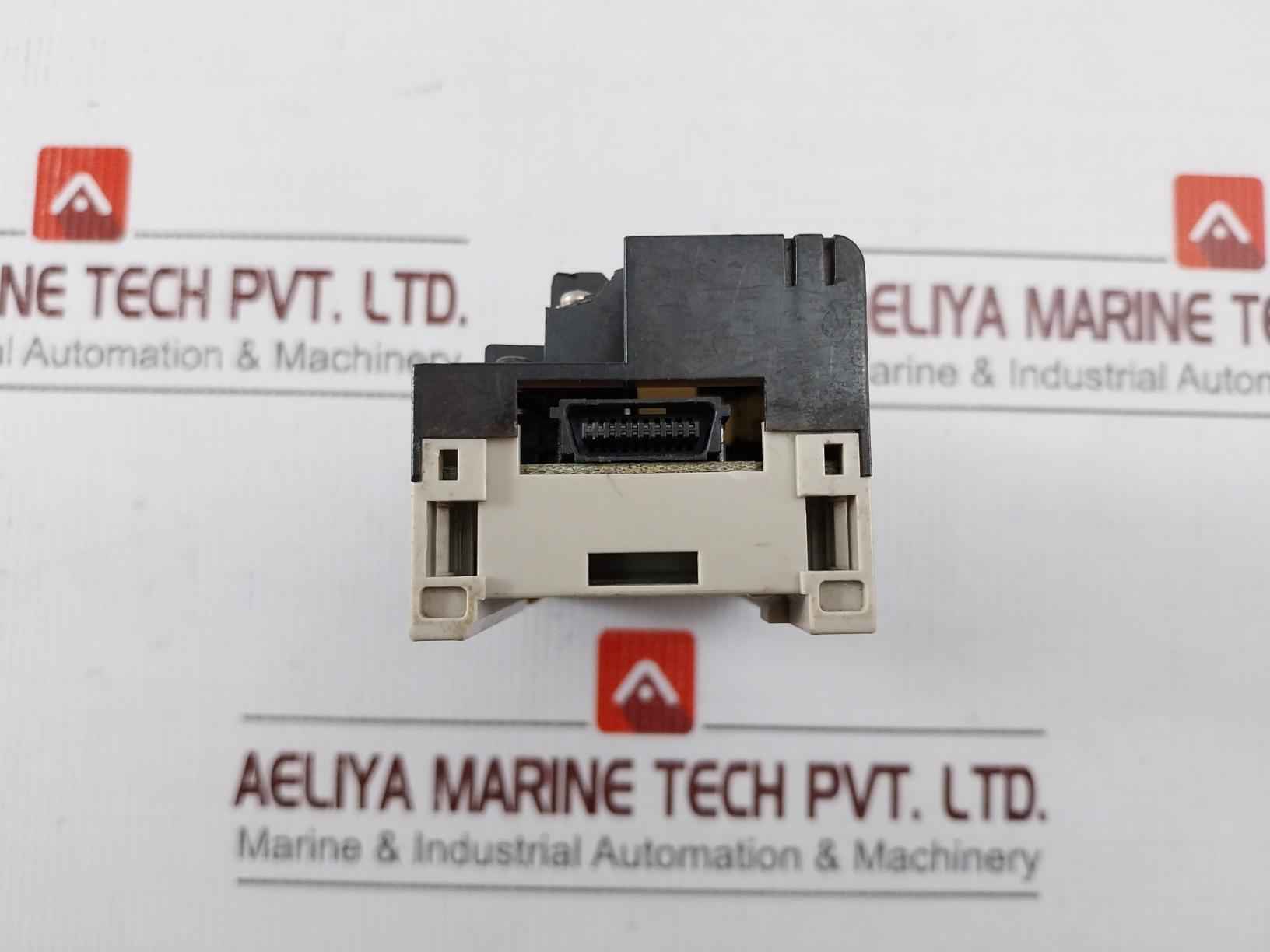 Omron Drt2-id16 Remote Terminal 24V Dc 6 Ma