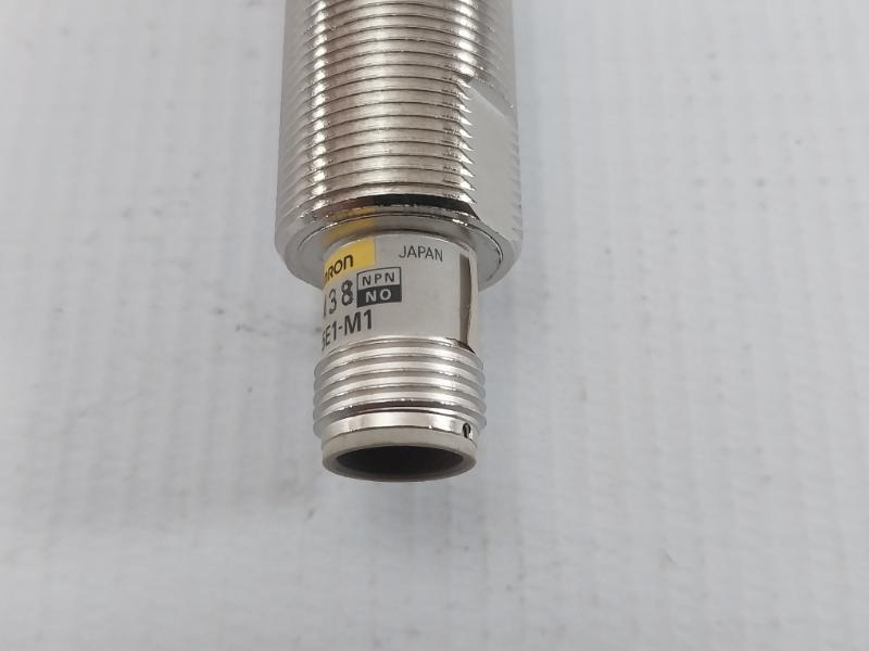 Omron Proximity Switch 12-24Vdc Part No E2E-x5E1-m1
