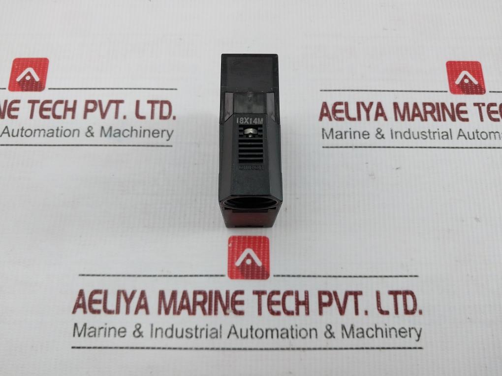 Omron 12 To 240Vdc Built-in Power Supply Photoelectric Sensor E3Jm-10Ds4-g-n
