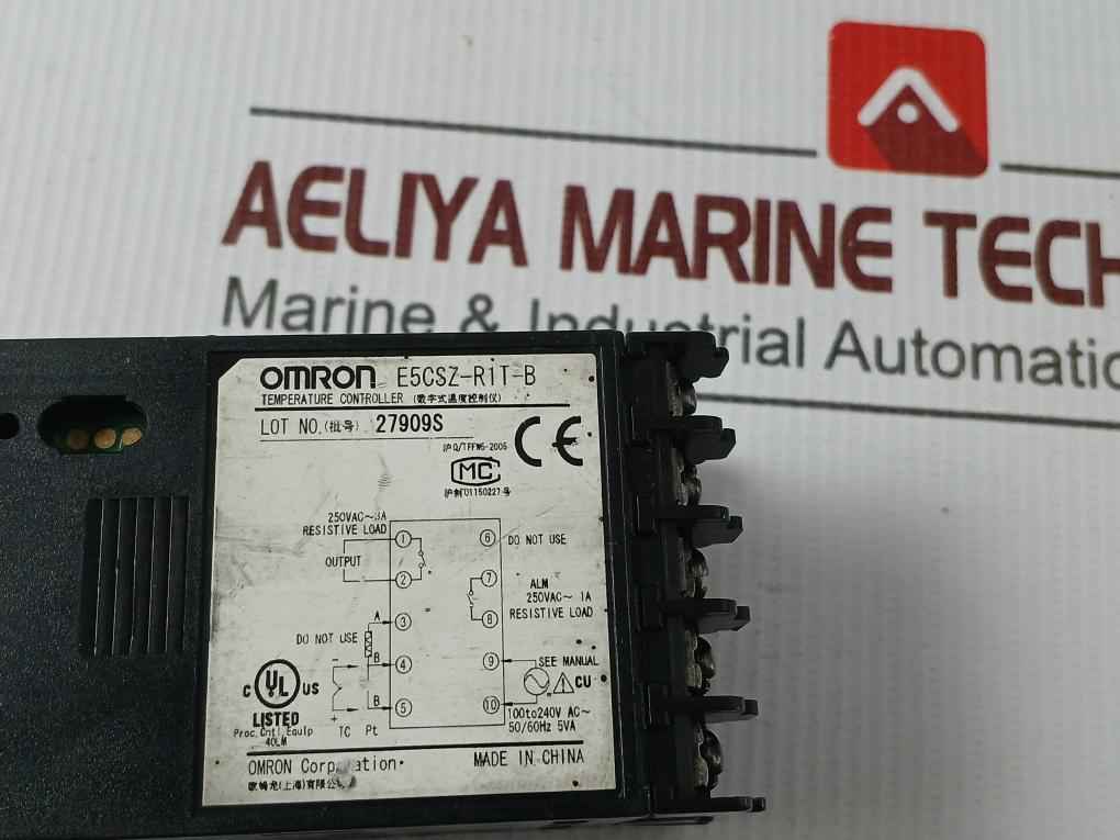 Omron E5Csz-r1T-b Temperature Controller 100-240V Ac 5Va 50/60Hzomron Corporation