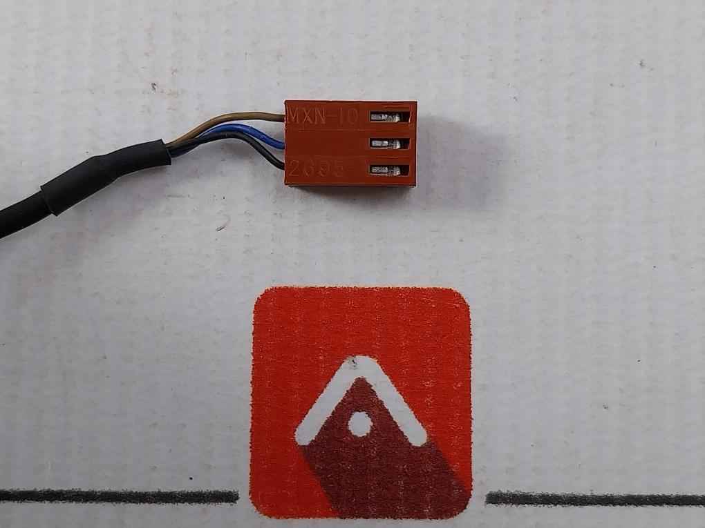 Omron Eesx771-36 Photomicrosensor Slot Type 506-006-36-t1