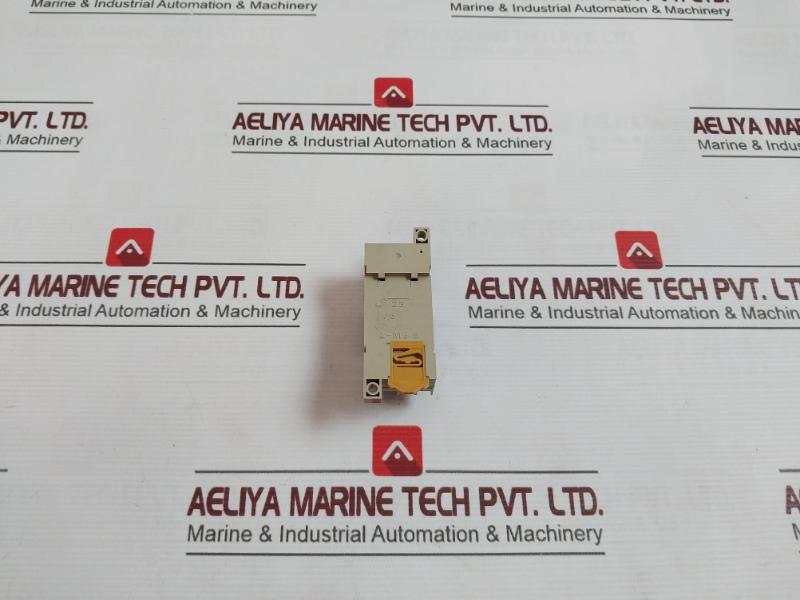 Omron G3Dz-f4B Terminal Relay 24Vdc 0.3A 3-264Vac G3Dz-2R6Pl