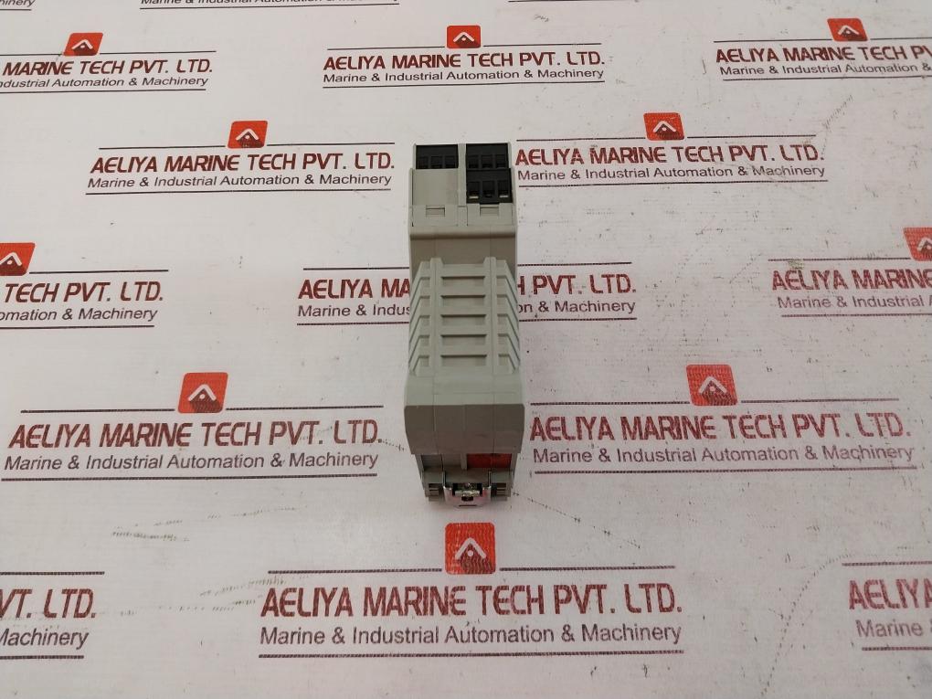 Omron G9Sx-ad322-t15-rt Flexible Safety Unit 24Vdc 4W 0.8A 15Msec