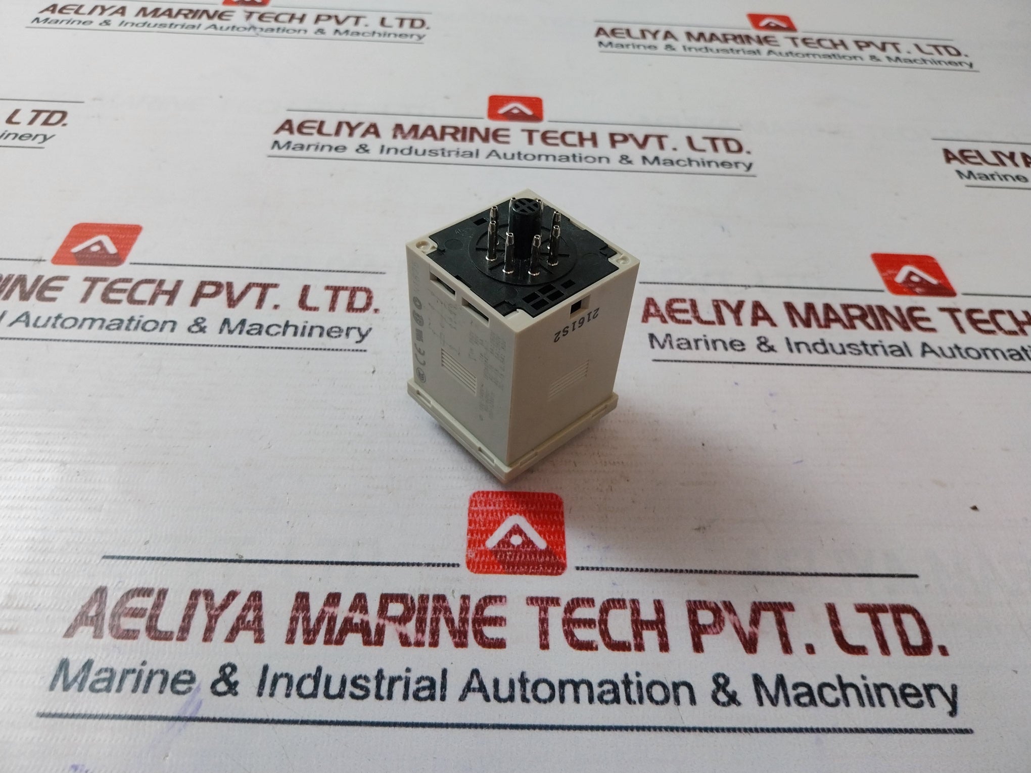 Omron H3Cr-a8E Time Relay 100-240Vac 50/60Hz