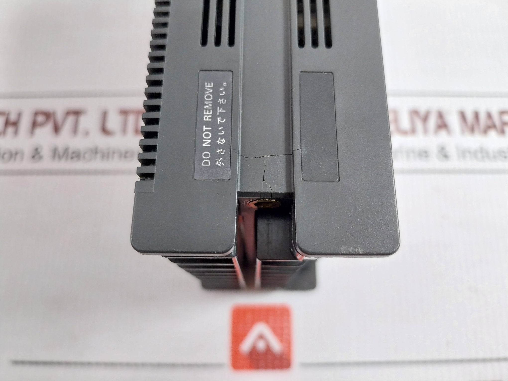 Digital Panel Meter 50/60 Hz 100–240 Vac Omron K3Tx-ad21A-c2