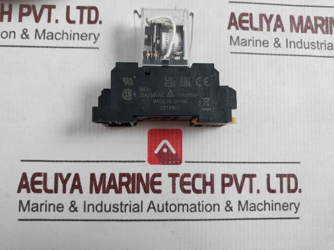 Omron Ly2-d Power Relay With Base 10A 250Vac~
