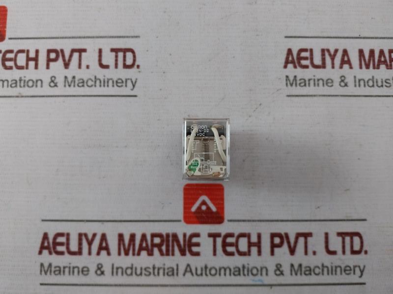 Lot of 2X OMRON LY2N-D2 General Purpose Relays 24VDC 1/2HP 120VAC DC24