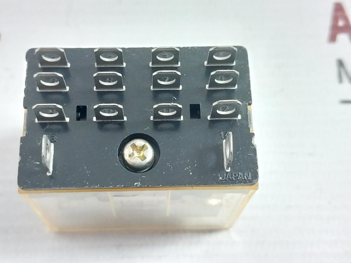 Omron Ly4 Power Relay 100/110Vac