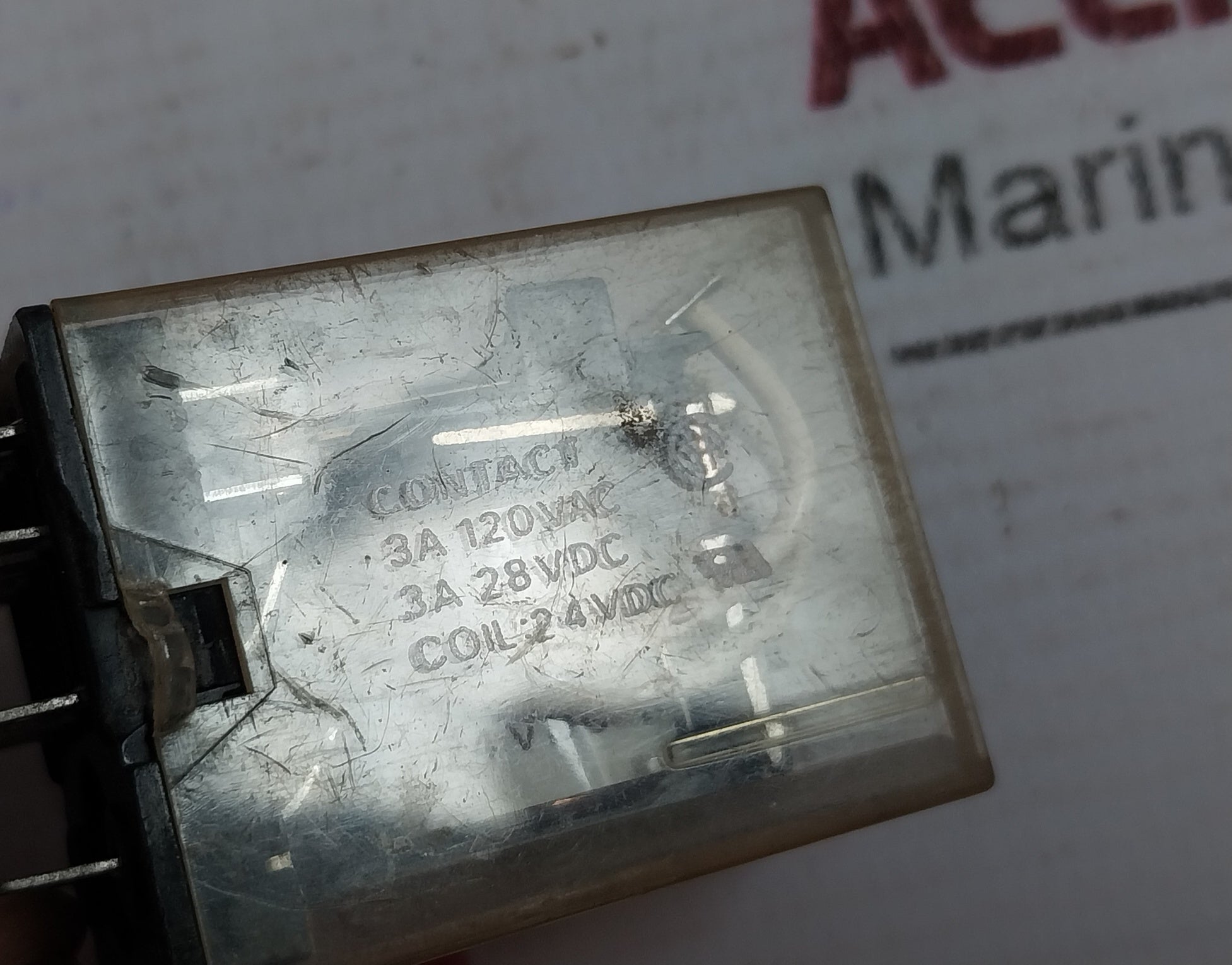 Omron My4-us Miniature Power Relay 14 - Pins 24Vdc Coil 3A 120Vac/28Vdc