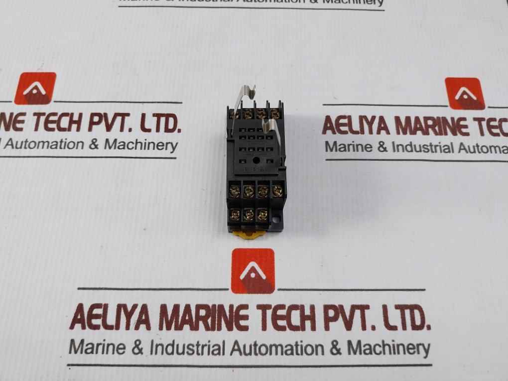 Omron My4 Power Relay With Base 24Vdc 5A 250Vac