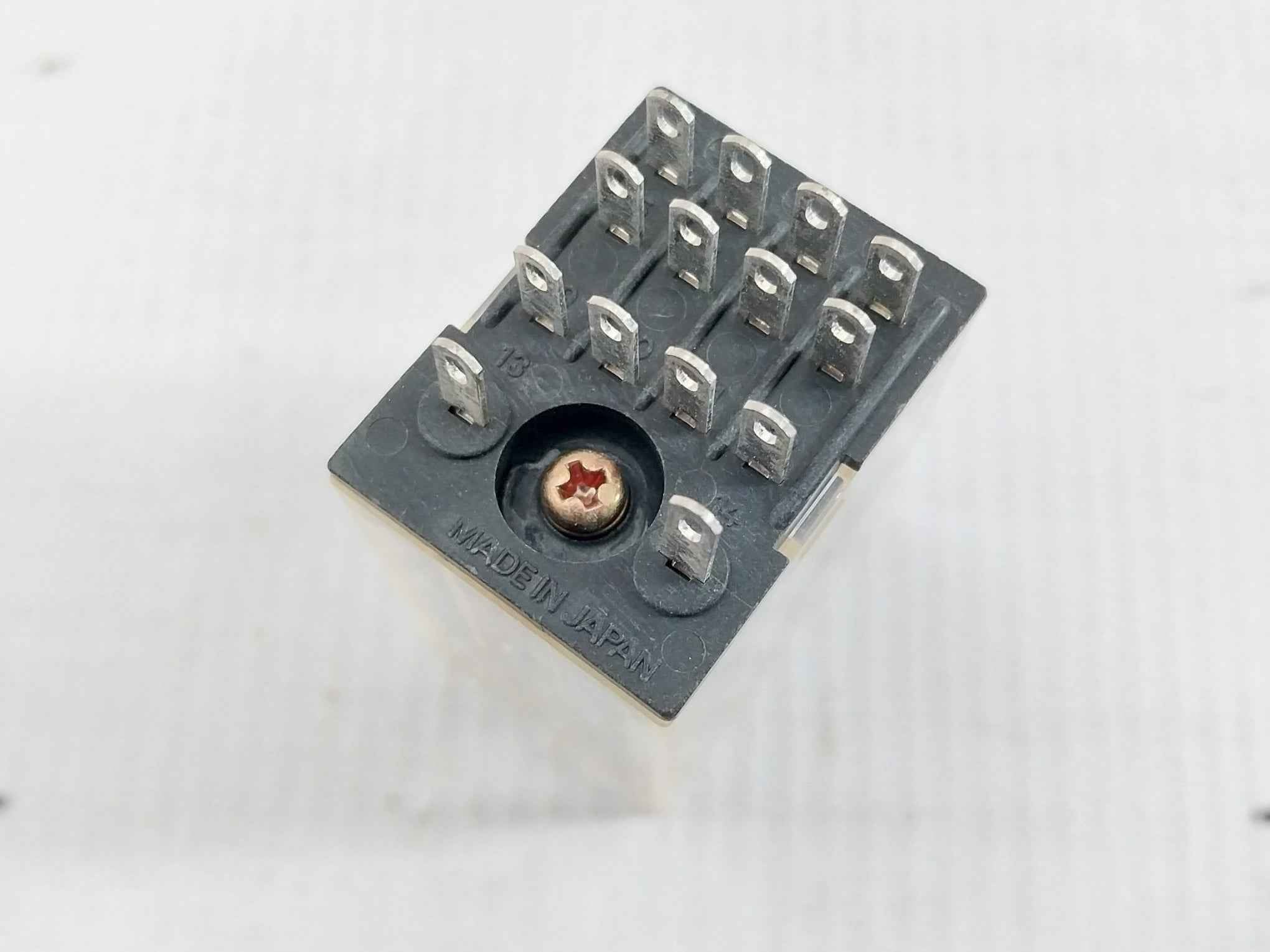 My4Z-d Power Relay 5A 240V-ac1 Omron