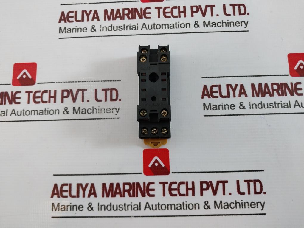 Omron Pyf-08A-p Din Rail/Surface Mounting 8-pin Socket 1620W1