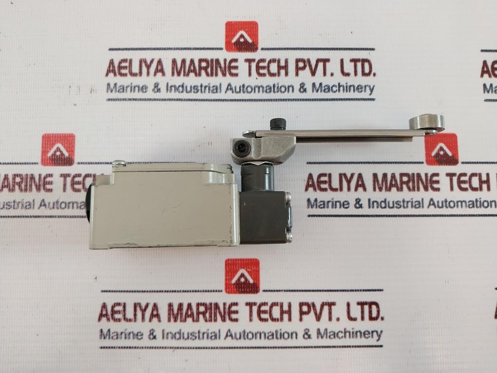 Omron Wlca12 Nema A600 Limit Switch Type3, 4And13