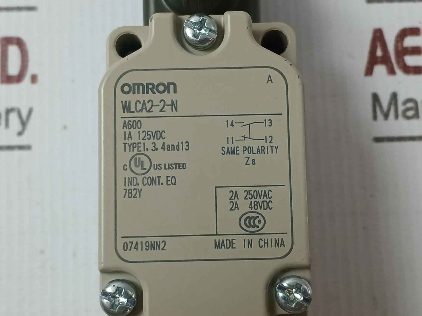 Omron Wlca2-2-n Series Plunger Limit Switch 2A 250Vac