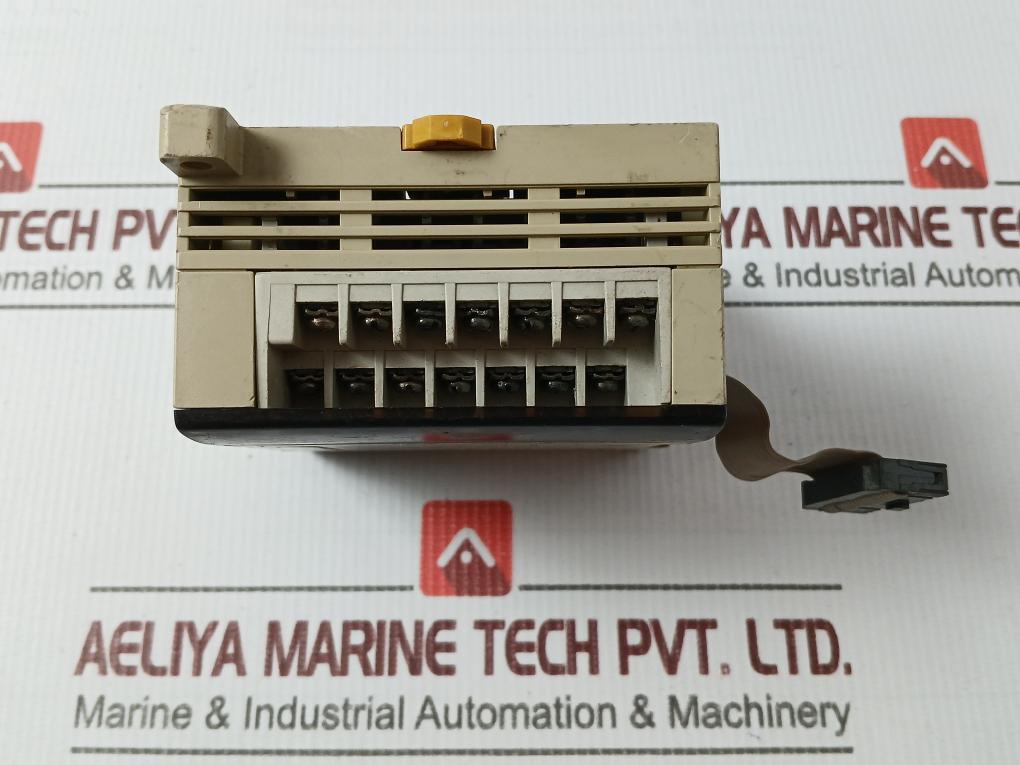 Omron Cpm1A-20Edr1 Expansion I/O Programmable Module.
