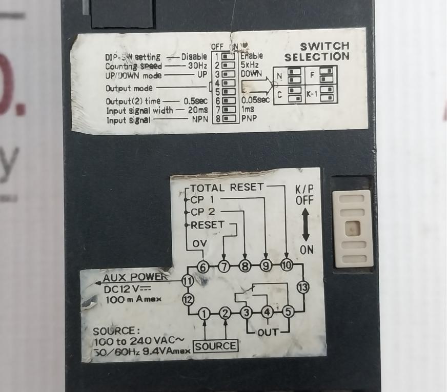 Omron H7Cx-a Digital Preset Counter 100–240 Vac 50/60 Hz 9.4Va Max