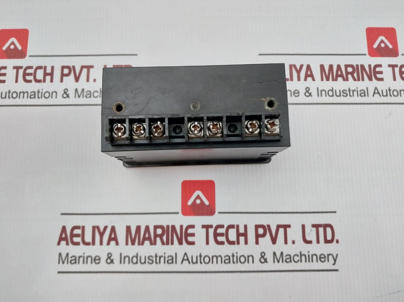 Omron K3Tj-a111R Meter Panel Mount 100-240 Vac 50/60Hz 7.7Va 4-20Ma
