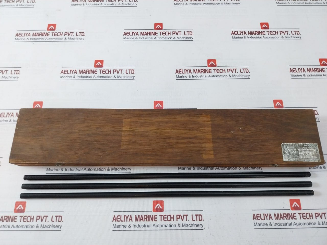 Osaka Nunotani Seiki Flinder Bar Magnetic Compass Set