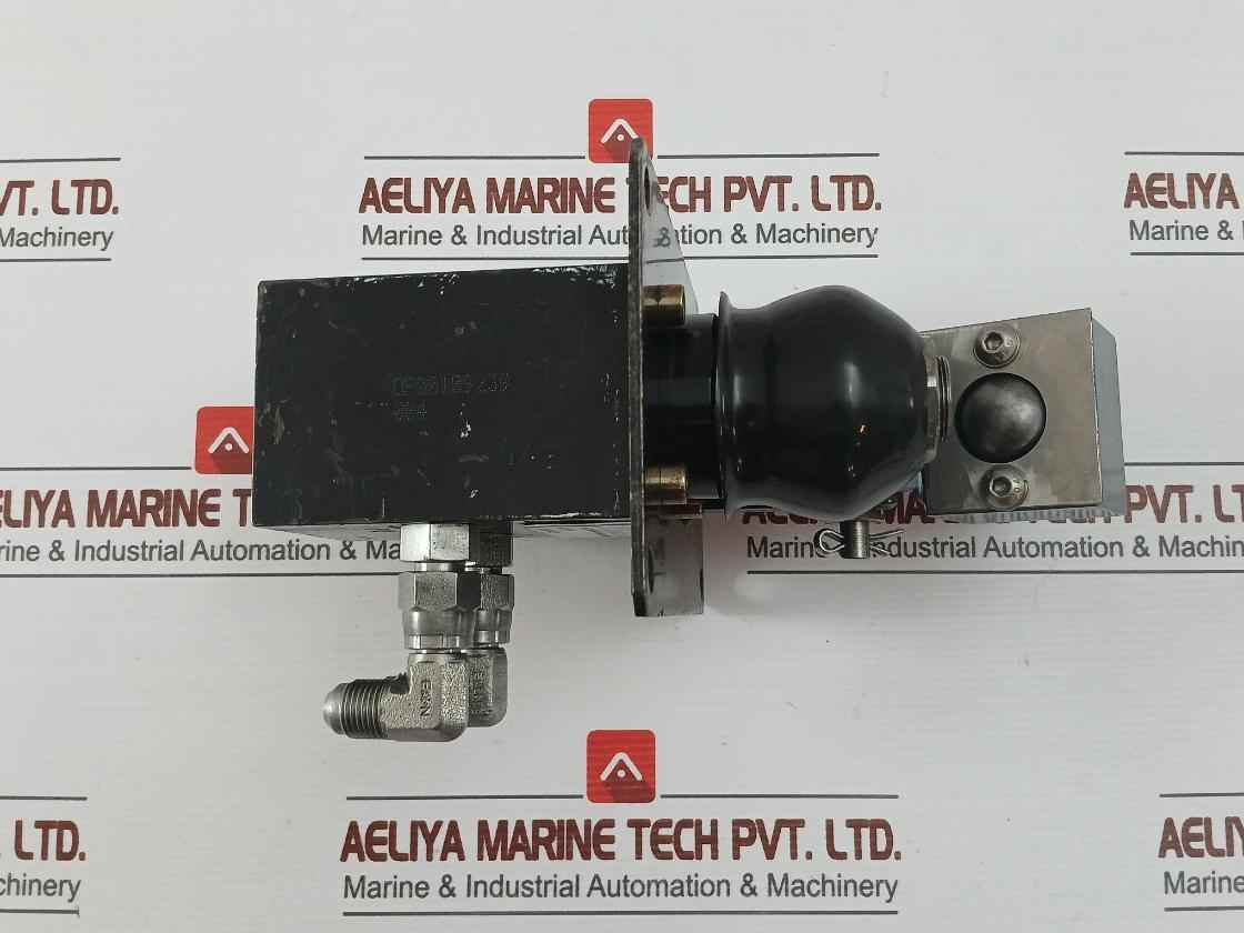 POCLAIN HYDRAULICS Brake Valve PART NO. VB-020-070-00-C0-00A-S000