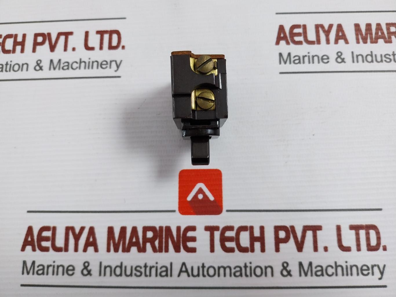 P&S Toggle Switch 10A 125V-t