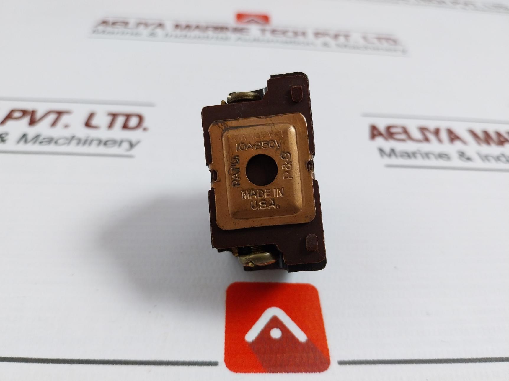 P&S Toggle Switch 10A 125V-t