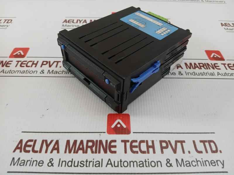 Panel Indicator -50/+600˚C 230 Vac 50/60 Hz Fema Electronica Mag-35-22-0-sp21
