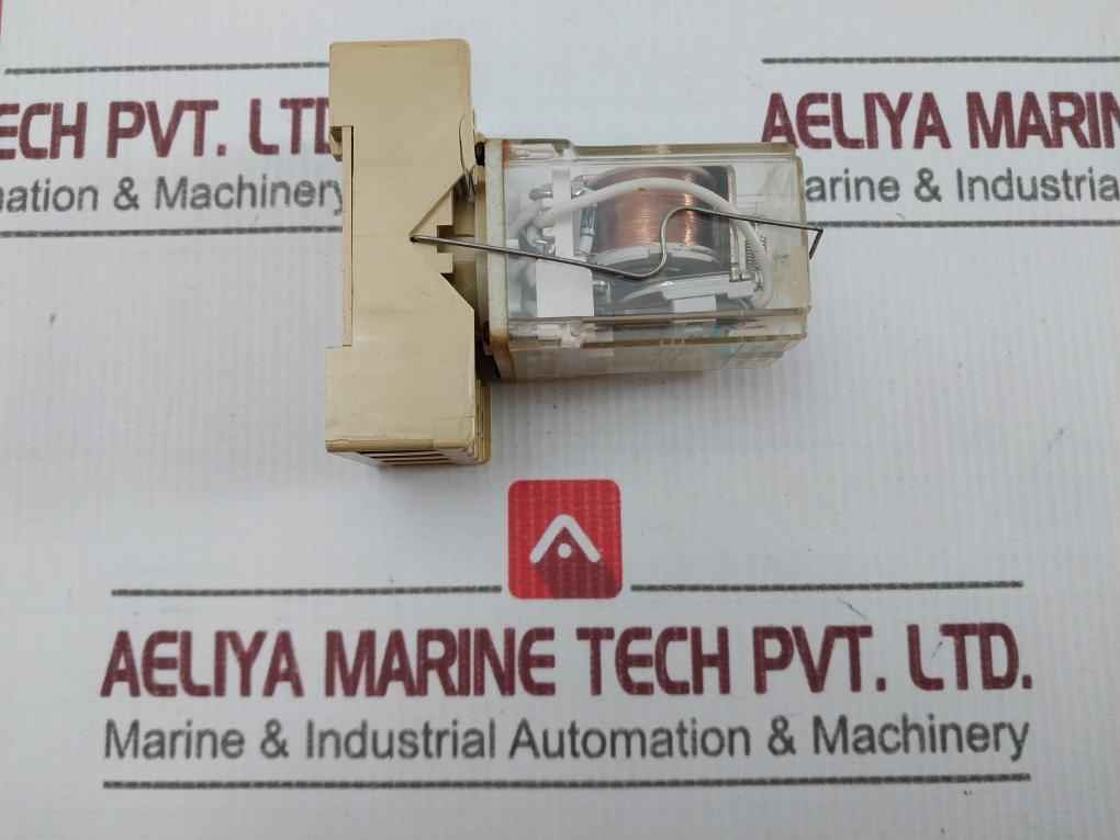 Paramount Series P3 2C/O F Z Coil Relay With An Electromatic Base Used